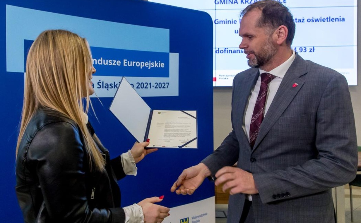 Miliony na odnawialne źródła energii dla śląskich gmin, w tym z powiatu raciborskiego - Serwis informacyjny z Raciborza - naszraciborz.pl