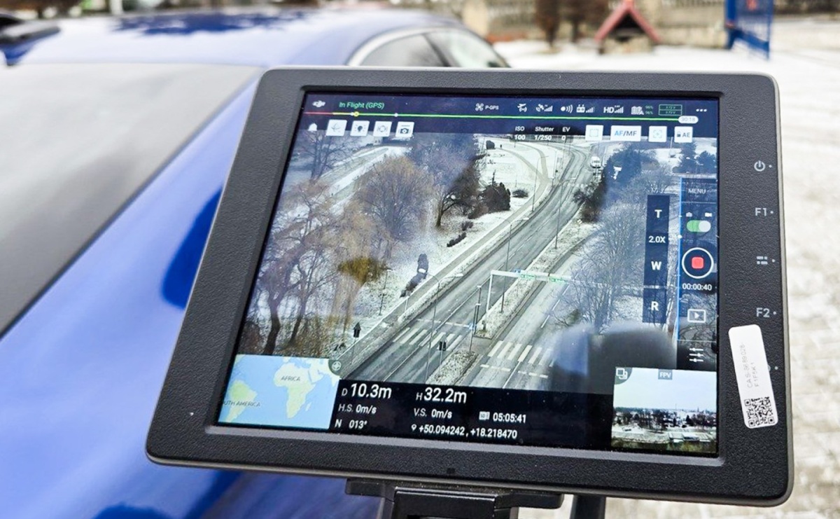 Dron nad przejściem – kolejna policyjna akcja w Raciborzu - Serwis informacyjny z Raciborza - naszraciborz.pl