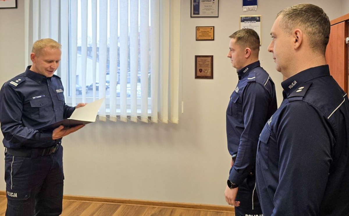 Kolejny krok w służbie. Mianowanie na wyższy stopień w raciborskiej komendzie - Serwis informacyjny z Raciborza - naszraciborz.pl