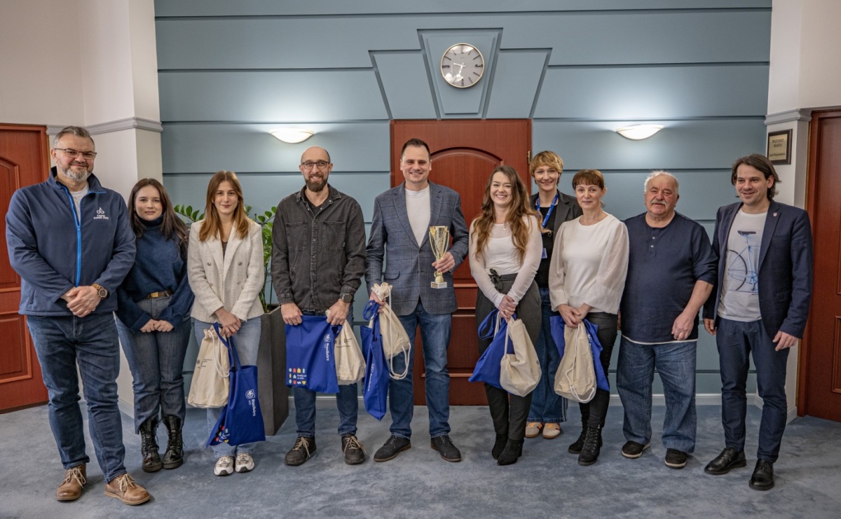 Odrzańskie Lebry z nagrodą Internautów. Oficjalne podsumowanie plebiscytu Pływadło 2025 - Serwis informacyjny z Raciborza - naszraciborz.pl