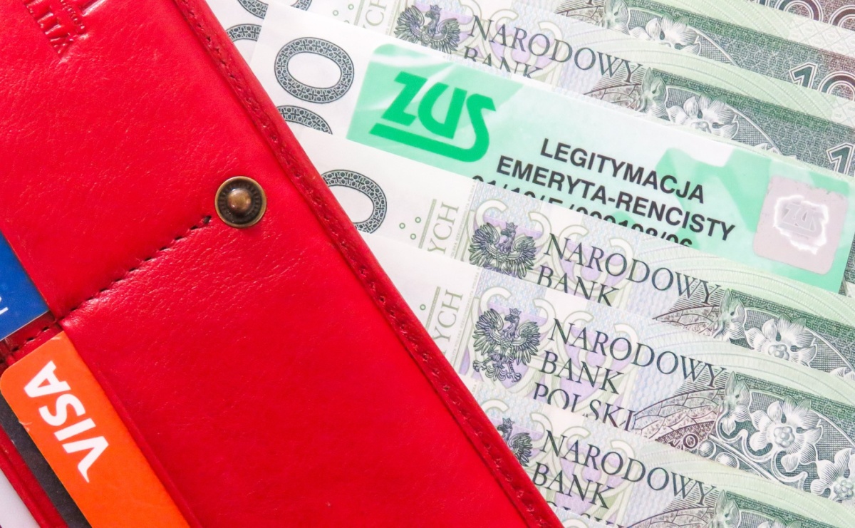 Wyższe limity dla dorabiających wcześniejszych emerytów i rencistów - komunikat ZUS - Serwis informacyjny z Raciborza - naszraciborz.pl