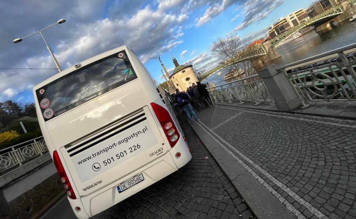 Rozdajemy podwójne zaproszenia na wycieczki do Pragi lub w góry – na Radziejową, Slężę, Babią Górę, Wielką Sowę, Śnieżnik! - Serwis informacyjny z Raciborza - naszraciborz.pl