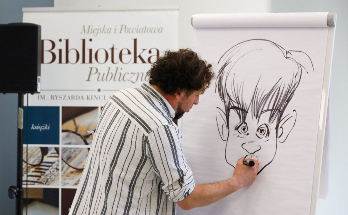 Komiksowe ferie w bibliotece - kreatywne warsztaty z Szymonem Telukiem - Serwis informacyjny z Raciborza - naszraciborz.pl