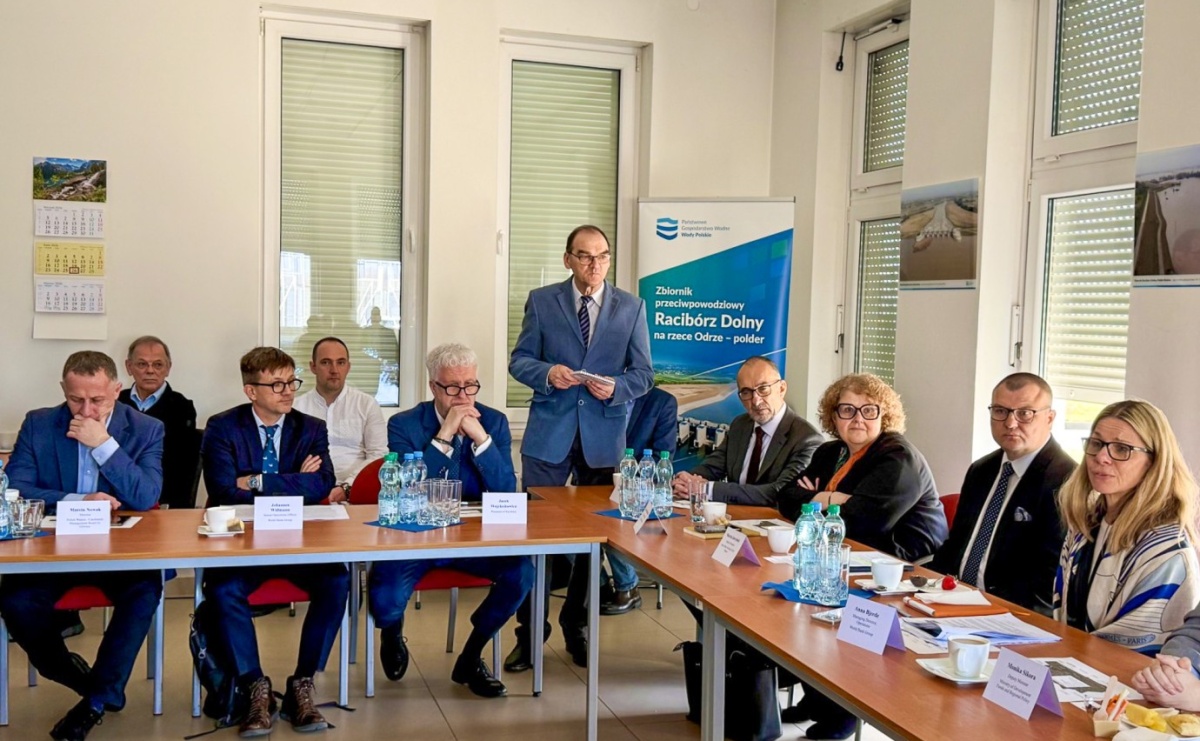 Przedstawiciele Banku Światowego odwiedzili Zbiornik Racibórz Dolny - Serwis informacyjny z Raciborza - naszraciborz.pl