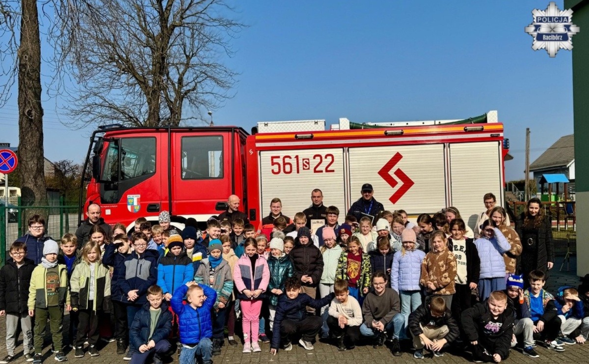 Lekcja o numerze alarmowym 112 w Szkole Podstawowej w Bieńkowicach - Serwis informacyjny z Raciborza - naszraciborz.pl