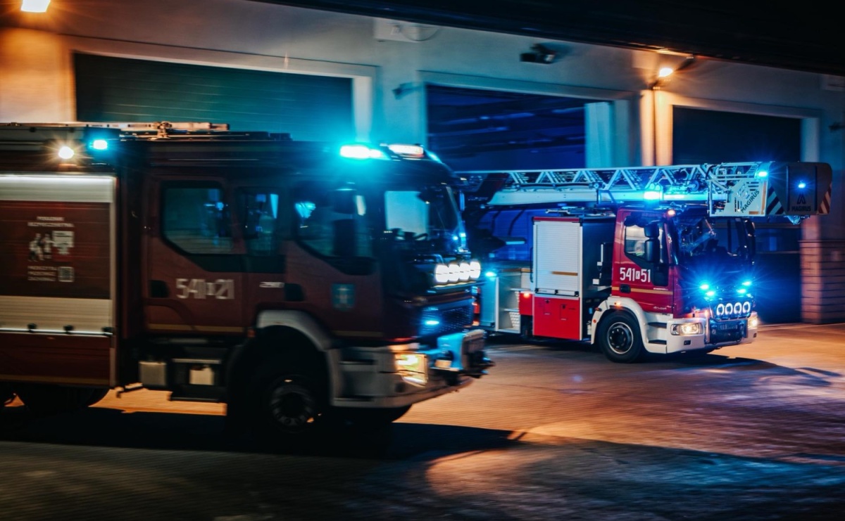 Interwencje straży pożarnej w powiecie raciborskim. Plama ropy, gaz pieprzowy i pożar śmietnika [RAPORT 998] - Serwis informacyjny z Raciborza - naszraciborz.pl