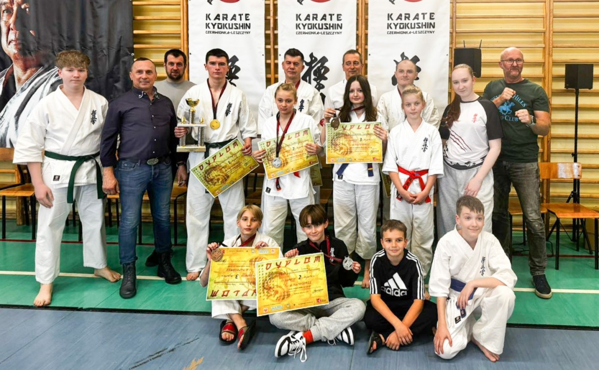 Siedem medali dla Raciborza na Mistrzostwach Makroregionu Śląskiego Karate Kyokushin - Serwis informacyjny z Raciborza - naszraciborz.pl