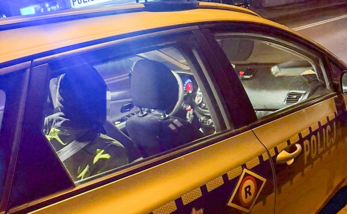 Narkotyki w mieszkaniu i jazda pod ich wpływem. 37-latek zatrzymany w Raciborzu - Serwis informacyjny z Raciborza - naszraciborz.pl