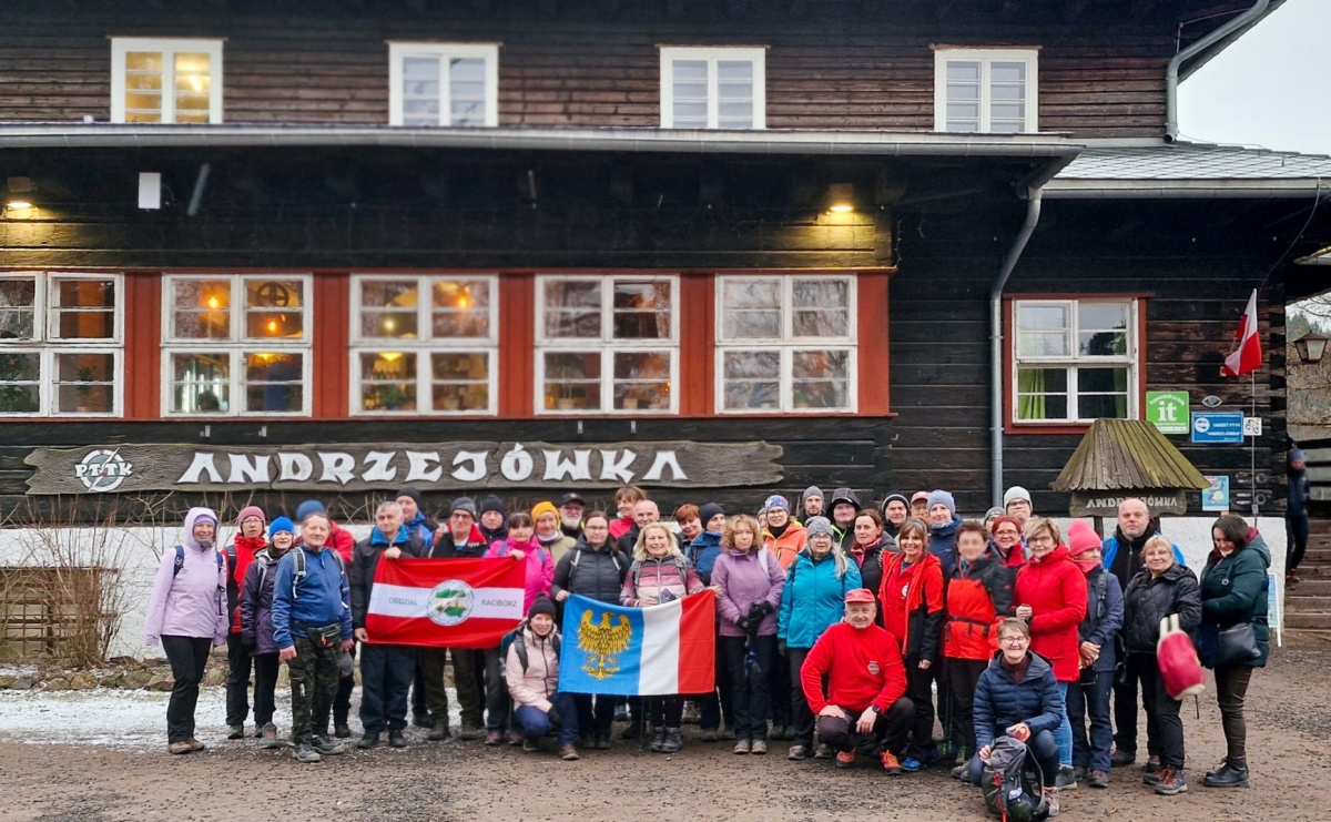 Dwa szczyty Korony Gór Polski zdobyte przez turystów z Raciborza - Serwis informacyjny z Raciborza - naszraciborz.pl