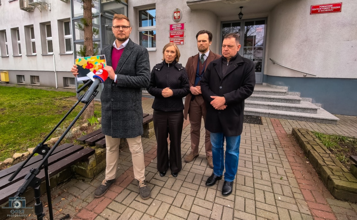 Święta będą tragedią. Michał Woś o bezrobociu i rosnących cenach [WIDEO] - Serwis informacyjny z Raciborza - naszraciborz.pl