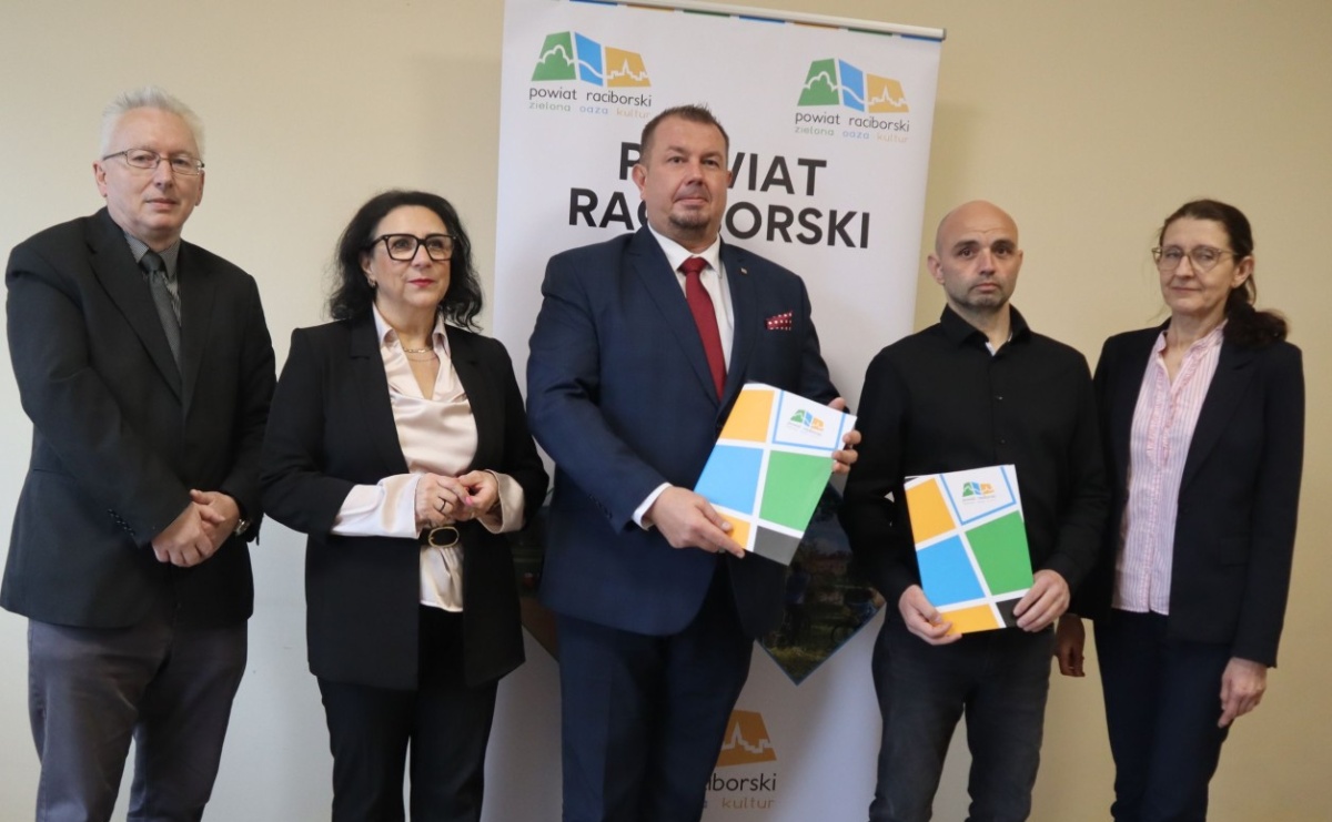 Nowy krok w stronę energooszczędności w Powiecie Raciborskim! - Serwis informacyjny z Raciborza - naszraciborz.pl