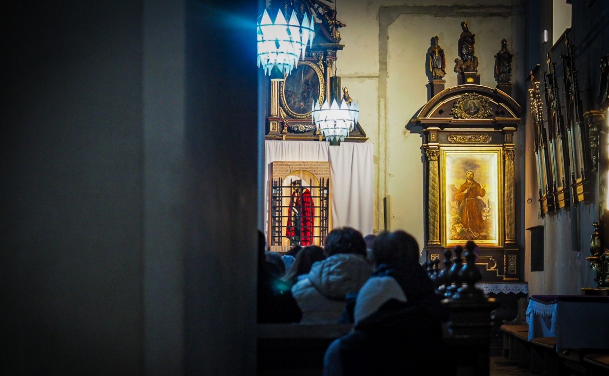 Wielki Piątek – dzień ciszy, refleksji i zadumy [FOTO] - Serwis informacyjny z Raciborza - naszraciborz.pl