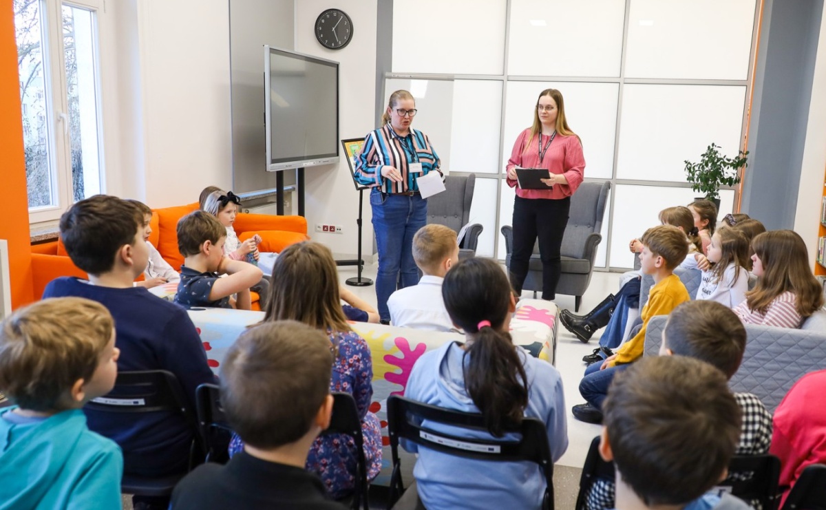 Konkurs wiedzy dla dzieci Czerwone krzesło w raciborskiej bibliotece - Serwis informacyjny z Raciborza - naszraciborz.pl