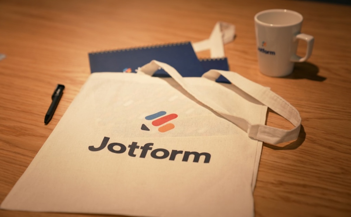 Dlaczego torby reklamowe działają? Pokaż się z najlepszej strony! - Serwis informacyjny z Raciborza - naszraciborz.pl