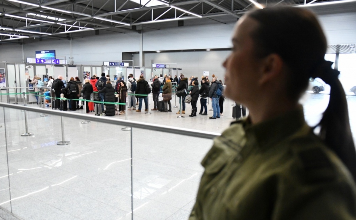 Ledwo przylecieli, a już muszą odlecieć - Serwis informacyjny z Raciborza - naszraciborz.pl