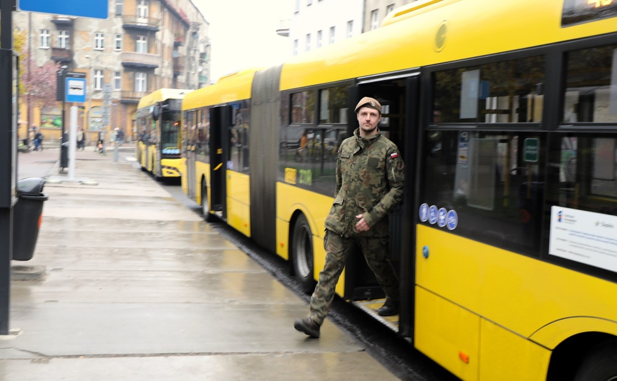 15 kwietnia – Dzień Dumy z Munduru w 13 Śląskiej Brygadzie Obrony Terytorialnej - Serwis informacyjny z Raciborza - naszraciborz.pl