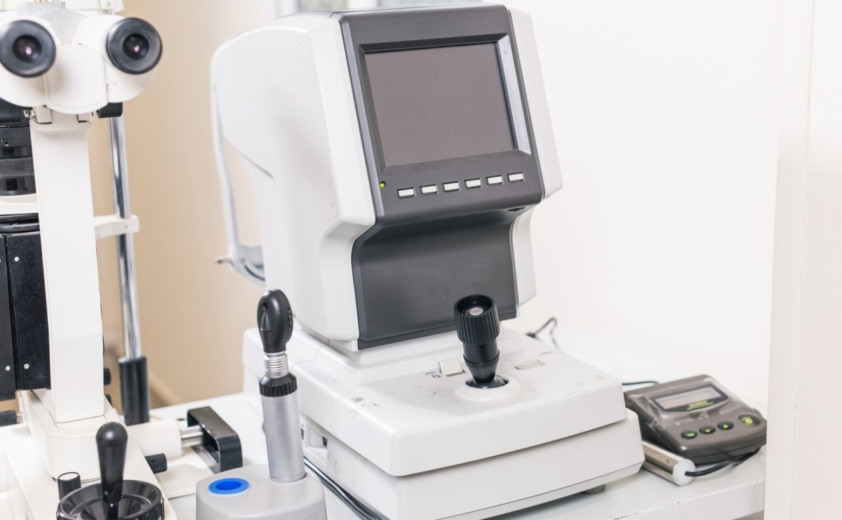 Kompletowanie gabinetu okulistycznego: Strategia zakupowa i priorytety sprzętowe dla młodych praktyków - Serwis informacyjny z Raciborza - naszraciborz.pl