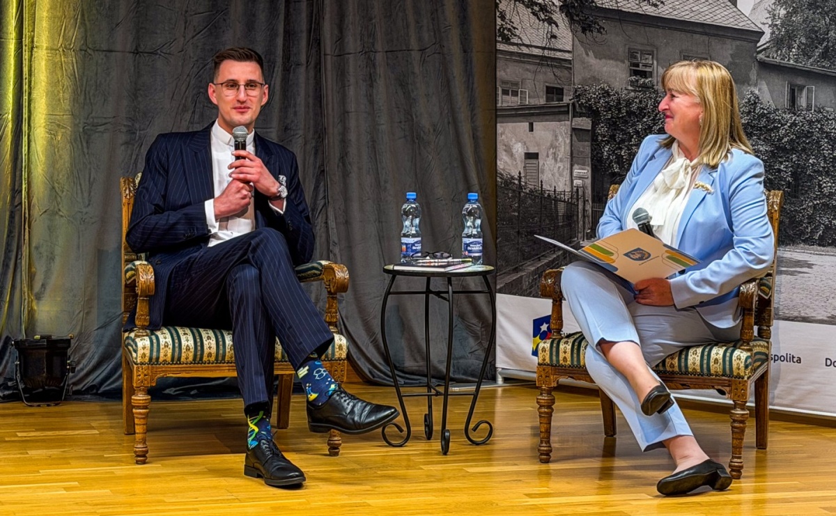 Książka o opacie Adalbercie Kurzei OSB już na rynku. Spotkanie autorskie na Zamku Piastowskim w Raciborzu [FOTO] - Serwis informacyjny z Raciborza - naszraciborz.pl