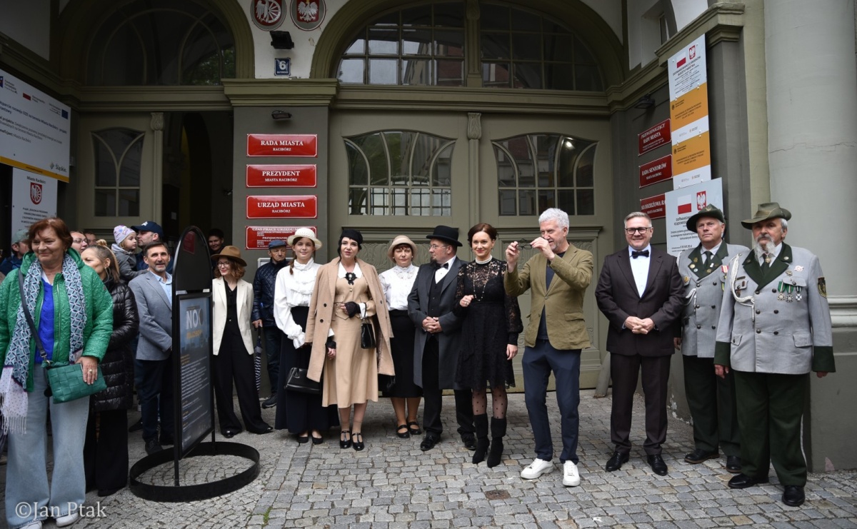 Za nami Noc Muzeów w Urzędzie Miasta Racibórz – salwa, edukacja, historia i atrakcje dla mieszkańców - Serwis informacyjny z Raciborza - naszraciborz.pl