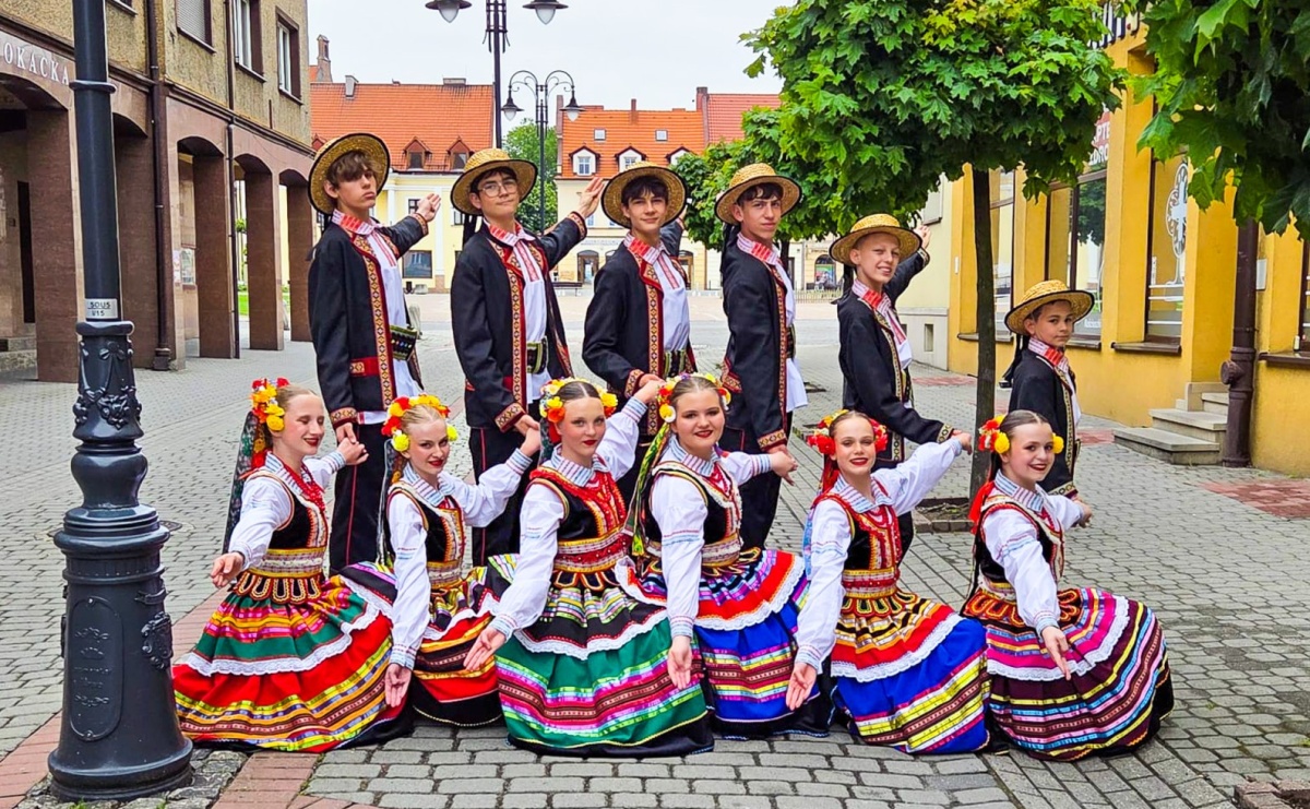 Zespół Łężczok na podium międzynarodowego konkursu w Żorach - Serwis informacyjny z Raciborza - naszraciborz.pl
