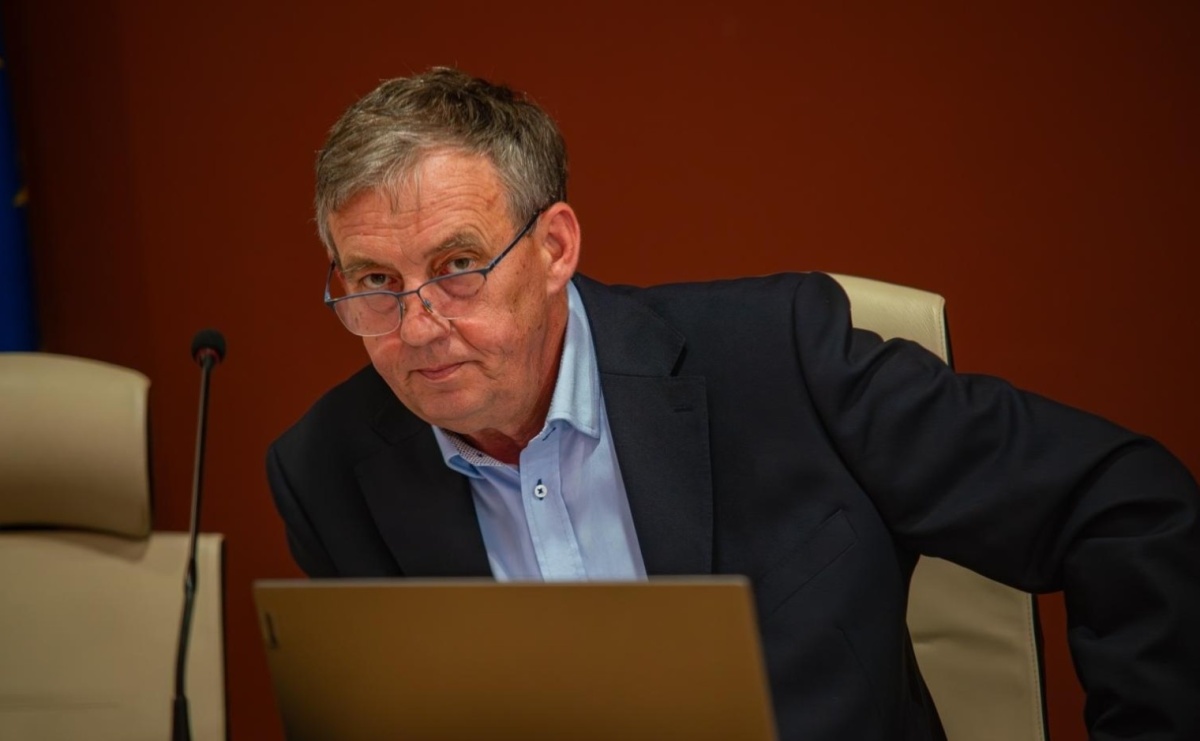 Radny Witecki: przepraszam za zamieszanie i marnowanie państwa czasu - Serwis informacyjny z Raciborza - naszraciborz.pl