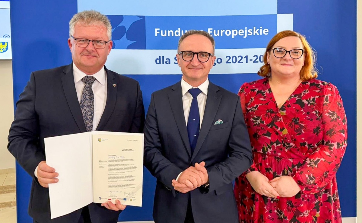 Dworzec w Chałupkach przejdzie metamorfozę. Gmina Krzyżanowice otrzymała 10 mln zł dofinansowania - Serwis informacyjny z Raciborza - naszraciborz.pl