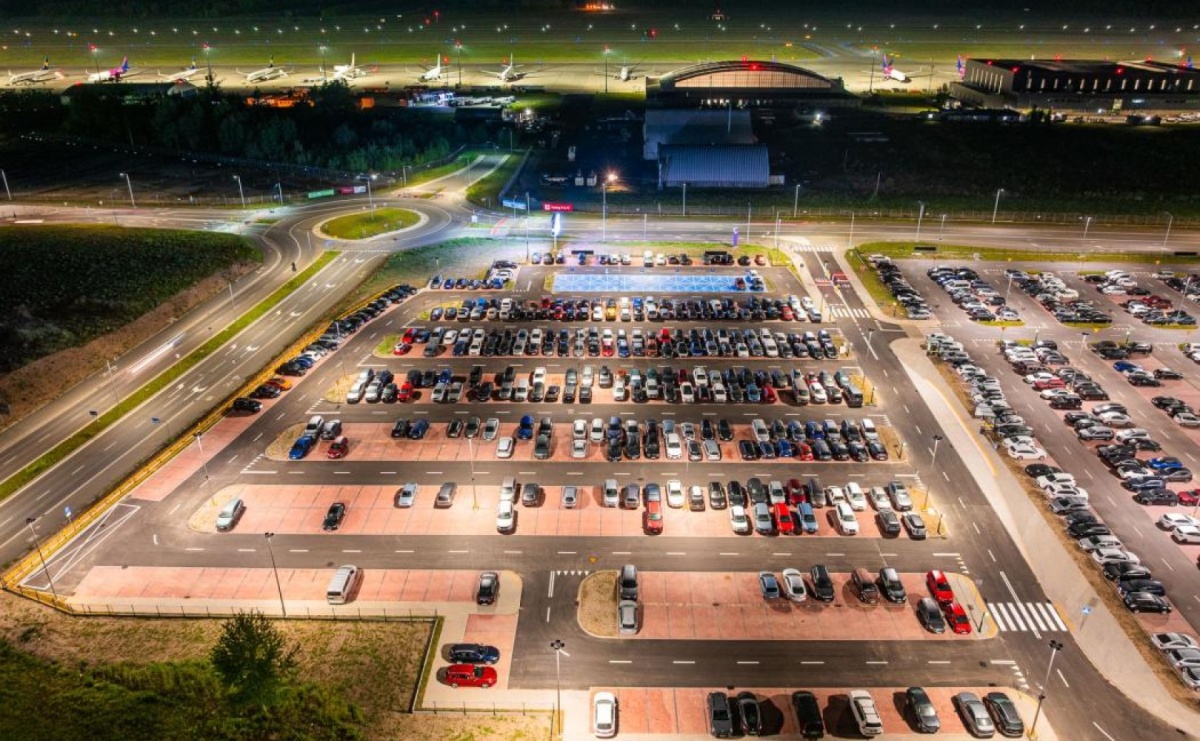 500 nowych miejsc parkingowych w Katowice Airport - Serwis informacyjny z Raciborza - naszraciborz.pl