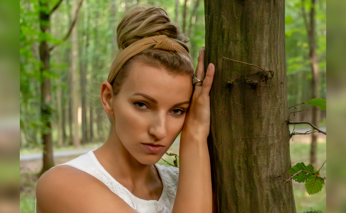 Eunika Paloch prezentuje nowy utwór CZAS - Serwis informacyjny z Raciborza - naszraciborz.pl
