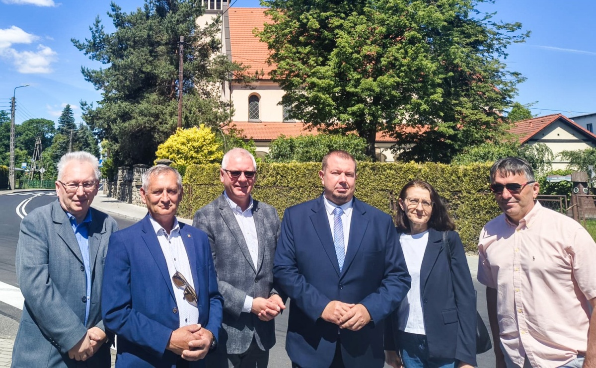 Wyremontowane drogi w Raciborzu i Pogrzebieniu oficjalnie oddane do użytku - Serwis informacyjny z Raciborza - naszraciborz.pl