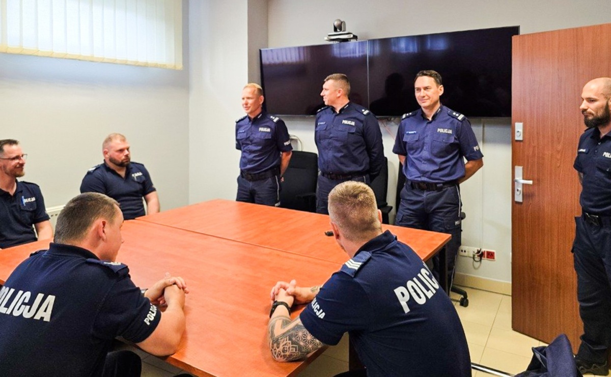 24 policjantów ukończyło kurs aspirancki w Raciborzu - Serwis informacyjny z Raciborza - naszraciborz.pl