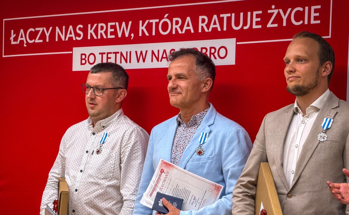 Zasłużeni krwiodawcy uhonorowani na Zamku Piastowskim w Raciborzu - Serwis informacyjny z Raciborza - naszraciborz.pl