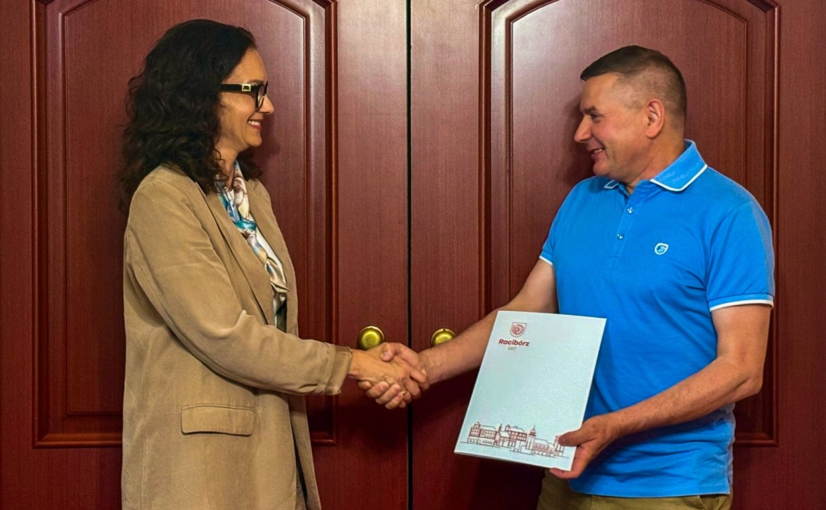 Racibórz inwestuje w węzeł przesiadkowy. Podpisano umowę na projekt wart 9,3 mln zł - Serwis informacyjny z Raciborza - naszraciborz.pl
