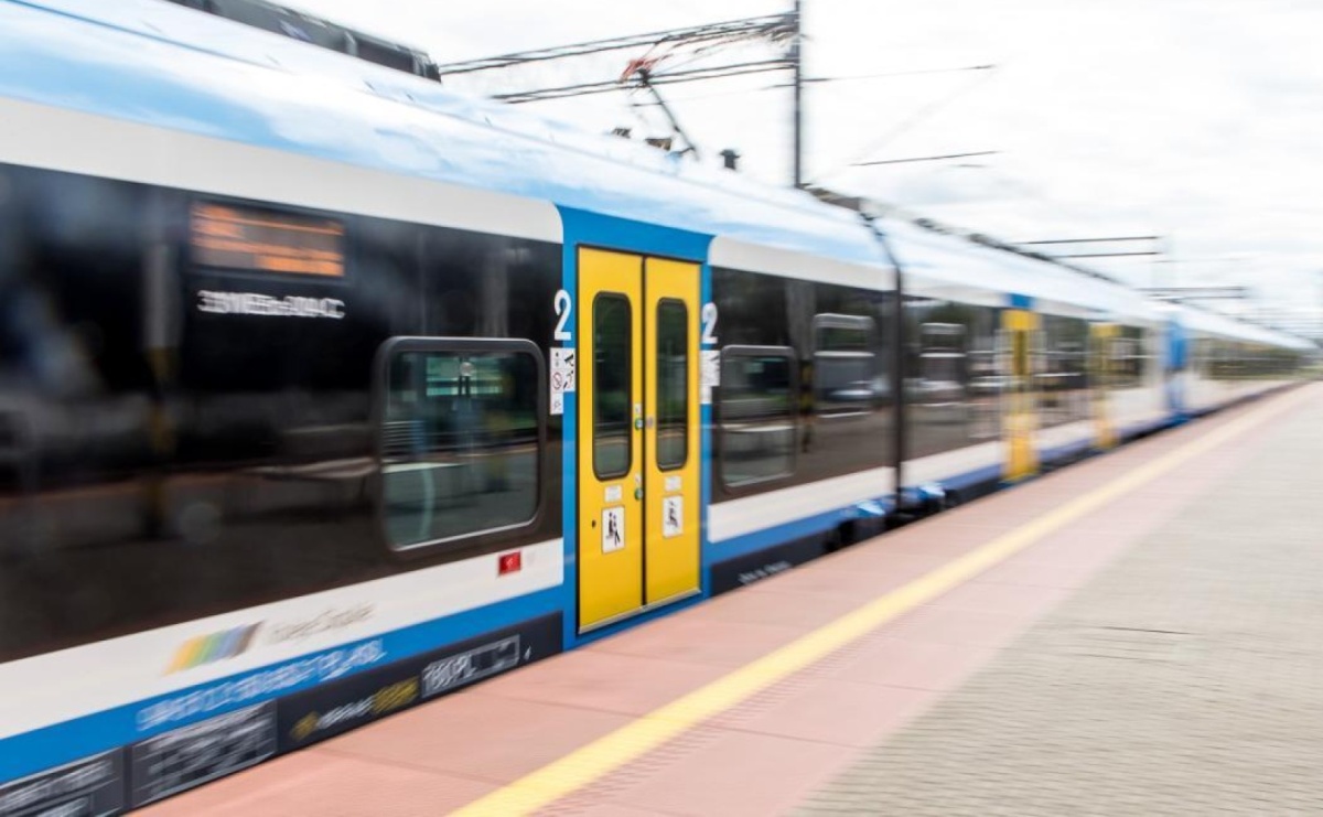 Wakacje z Kolejami Śląskimi – bilety dla rodzin za 10 zł - Serwis informacyjny z Raciborza - naszraciborz.pl