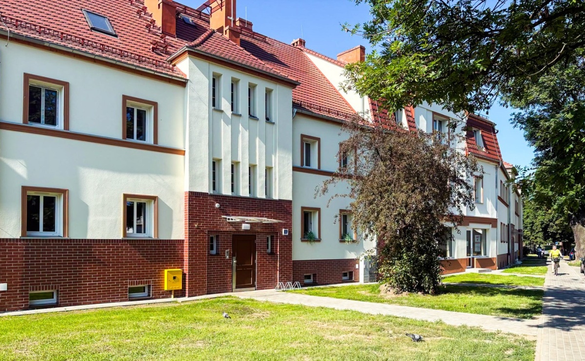 Racibórz zakończył termomodernizację 34 budynków komunalnych. Inwestycja przekroczyła 20 mln zł - Serwis informacyjny z Raciborza - naszraciborz.pl