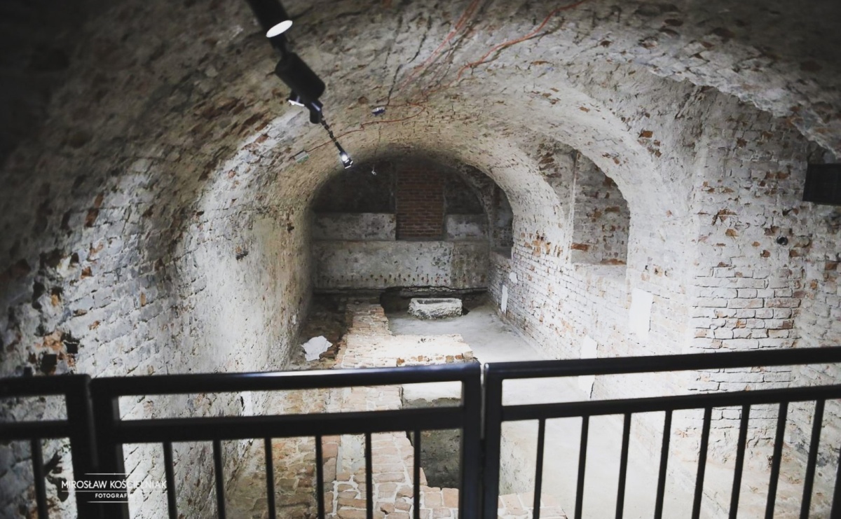 Letni spacer śladami dawnych murów obronnych Raciborza. Muzeum zaprasza na wyjątkowe zwiedzanie - Serwis informacyjny z Raciborza - naszraciborz.pl