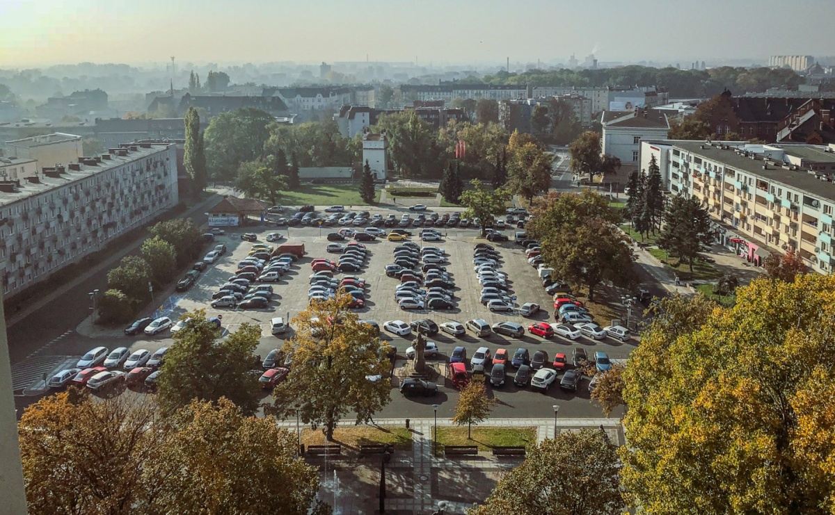 Plac Długosza: Perła czy kula u nogi? Nowy pomysł prezydenta na zagospodarowanie centrum Raciborza - Serwis informacyjny z Raciborza - naszraciborz.pl