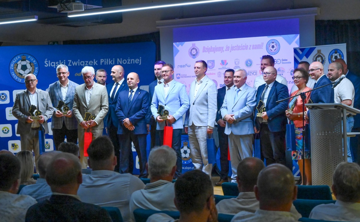80 lat Podokręgu Racibórz Śląskiego Związku Piłki Nożnej. Jubileuszowa akademia na Zamku Piastowskim - Serwis informacyjny z Raciborza - naszraciborz.pl