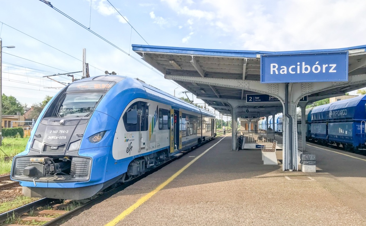 Pustoszejący dworzec, odpływ pasażerów i nowe obietnice. Co czeka kolej w Raciborzu? - Serwis informacyjny z Raciborza - naszraciborz.pl