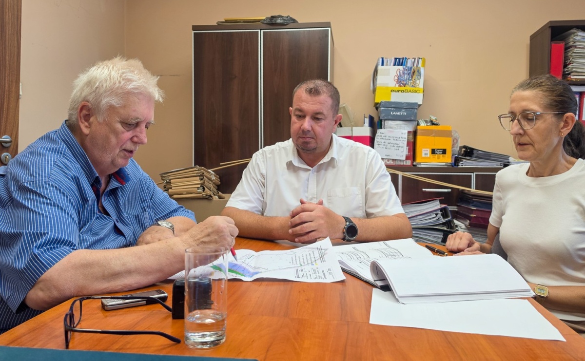 Powiat Raciborski buduje bazę logistyczną dla ochrony ludności - Serwis informacyjny z Raciborza - naszraciborz.pl