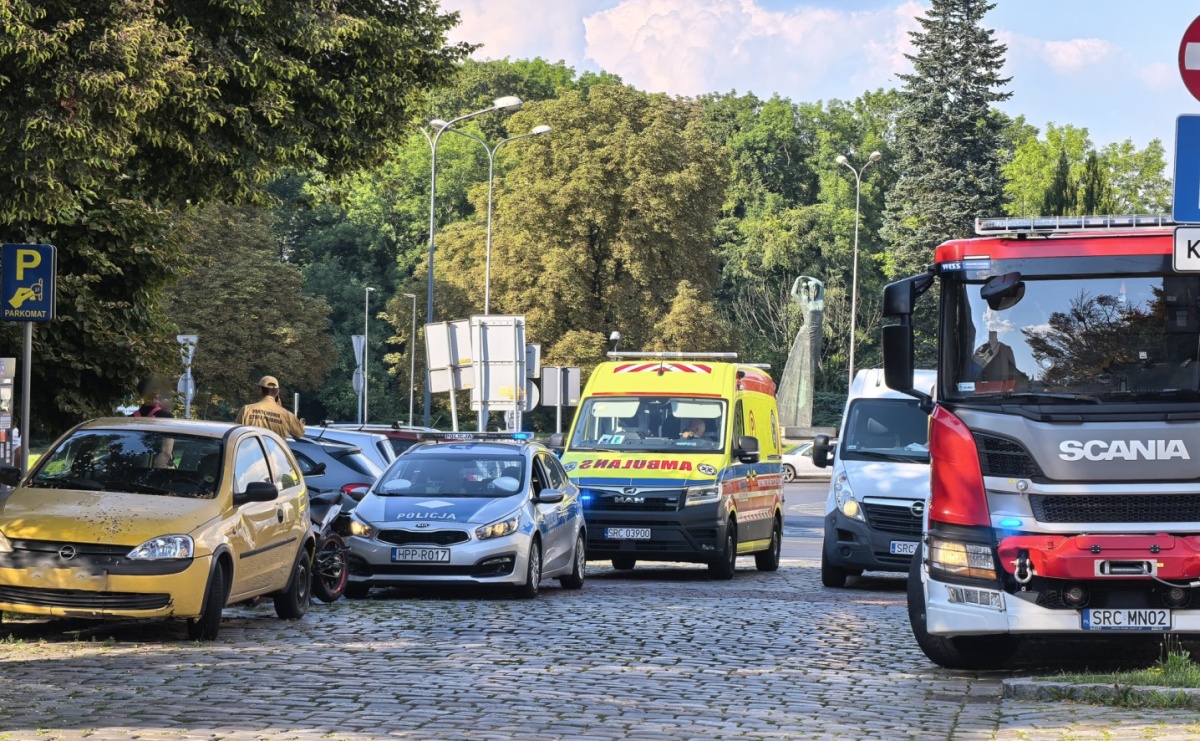 Strażacy interweniowali pięć razy. Pożar ścierniska i kolizja - Serwis informacyjny z Raciborza - naszraciborz.pl