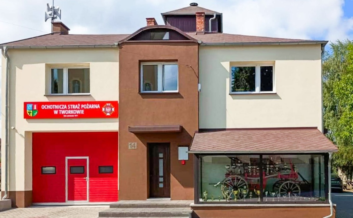 Nowa energia w remizie OSP Tworków. Budynek przeszedł kompleksową termomodernizację - Serwis informacyjny z Raciborza - naszraciborz.pl