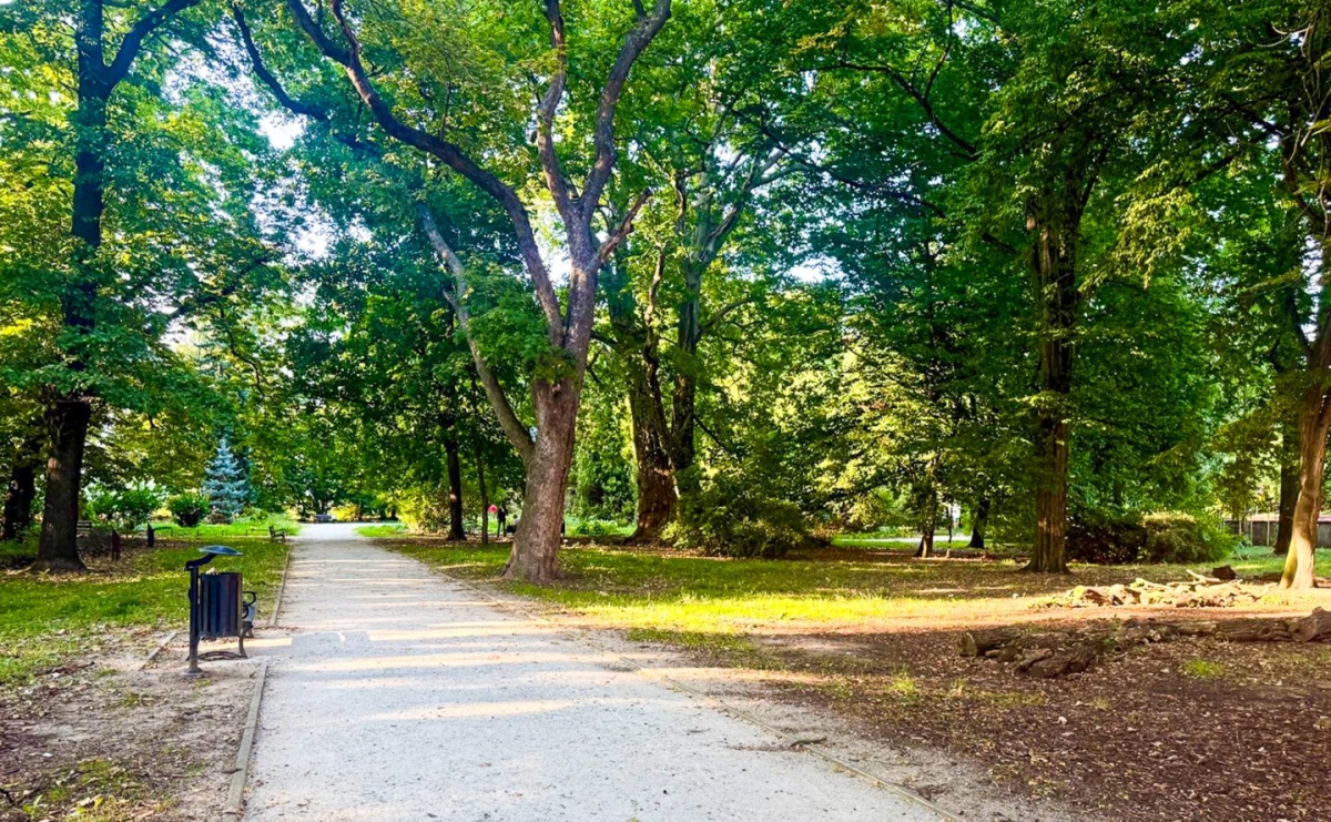 Park Kolejowy zyska nowe oświetlenie. Umowa na inwestycję już podpisana - Serwis informacyjny z Raciborza - naszraciborz.pl