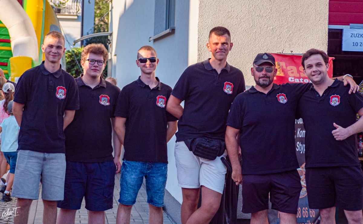 Markowice bawiły się na festynie. Były atrakcje dla dzieci, muzyka i strażackie zabawy [FOTO] - Serwis informacyjny z Raciborza - naszraciborz.pl