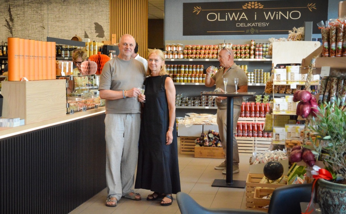Włoskie smaki wróciły do Raciborza. Delikatesy Oliwa i Wino w nowym miejscu [FOTO i WIDEO] - Serwis informacyjny z Raciborza - naszraciborz.pl
