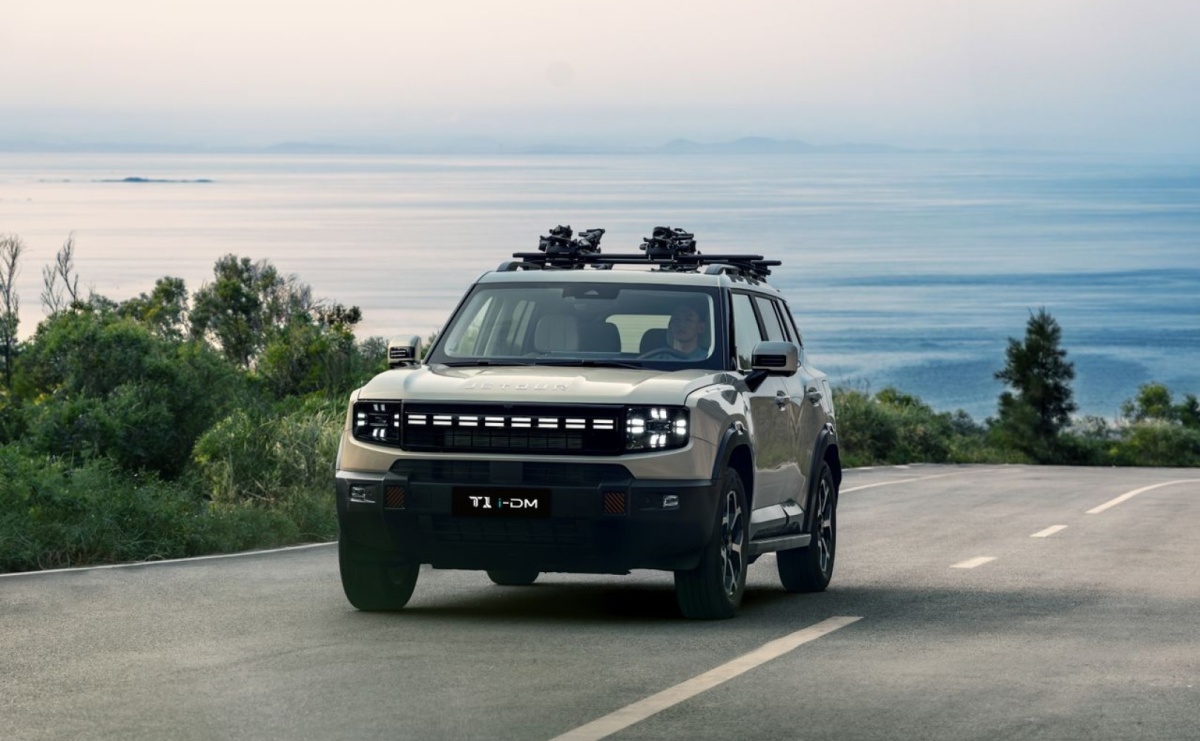 Hybryda plug-in jako rodzinny SUV – kiedy takie rozwiązanie ma największy sens? - Serwis informacyjny z Raciborza - naszraciborz.pl