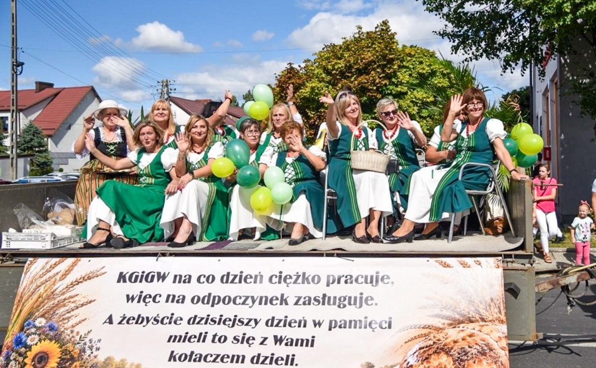 Dożynki gminy Krzanowice w Wojnowicach. Za nami uroczysty korowód [FOTO i WIDEO] - Serwis informacyjny z Raciborza - naszraciborz.pl