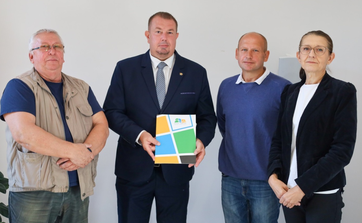 Będzie bezpieczniej w Bojanowie. Powiat przebuduje chodnik - Serwis informacyjny z Raciborza - naszraciborz.pl