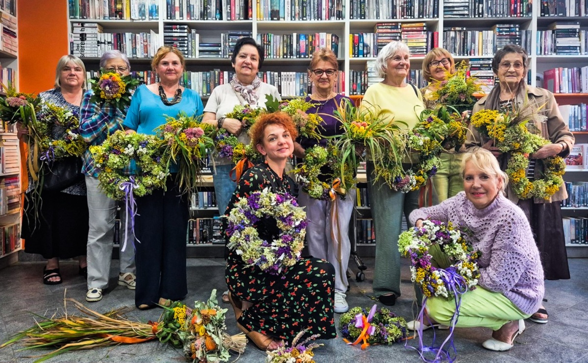 Jesienne kompozycje w Bibliotece na Ostrogu - Serwis informacyjny z Raciborza - naszraciborz.pl