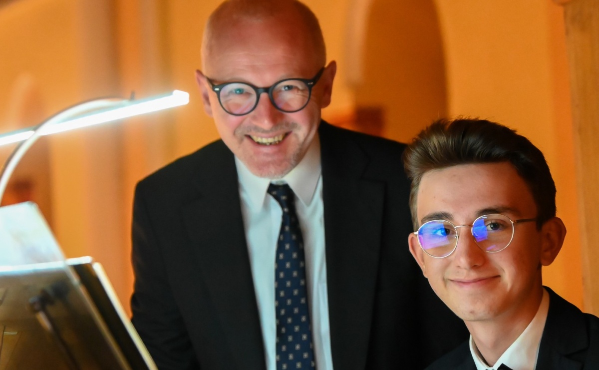 Muzyka organowa i chóralna zabrzmiała w kościele św. Jana Chrzciciela - Serwis informacyjny z Raciborza - naszraciborz.pl