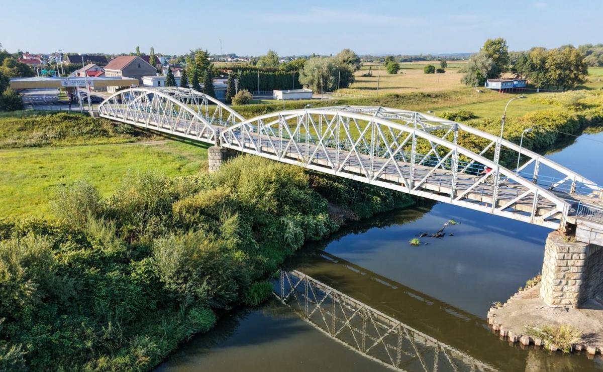 Most graniczny Chałupki–Bogumin zamknięty. Rozpoczął się remont zabytkowej przeprawy - Serwis informacyjny z Raciborza - naszraciborz.pl